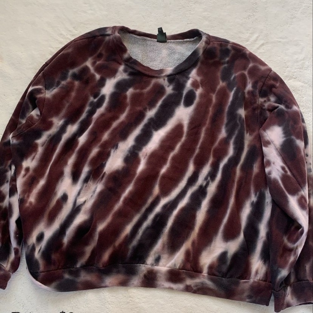Crew neck sweat shirt